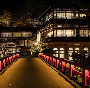 聖地巡礼】ジブリ映画『千と千尋の神隠し』のモデルになった場所12選⸝⋆ 