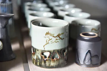 大堀相馬焼の復興は可能？震災とデジタル技術を乗り越え、未来を照らすバーチャル伝承館とは？震災からの再生とデジタル技術：大堀相馬焼バーチャル伝承館の挑戦