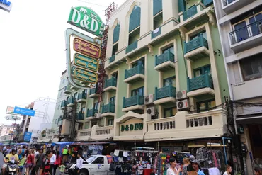 カオサンロード旅行ガイド：バックパッカーの聖地で安全に楽しむには？カオサンロード：宿、楽しみ方、安全対策の完全ガイド