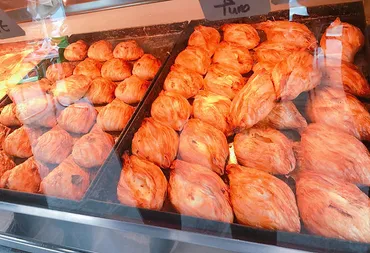 マルタの食文化を堪能！パスティッツィ、ウサギ料理、シーフード…マルタグルメの魅力とは？マルタグルメ：パスティッツィ、ウサギ、シーフード