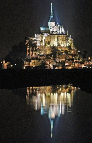 モンサンミッシェルとラ・メール・プラール｜ふわふわオムレツ体験は最高？魅力を徹底解説！モンサンミッシェル旅行記：絶品オムレツと世界遺産の旅